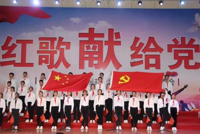 这大概就是疯子做事从来不需要解释吧什么意思？游戏画面