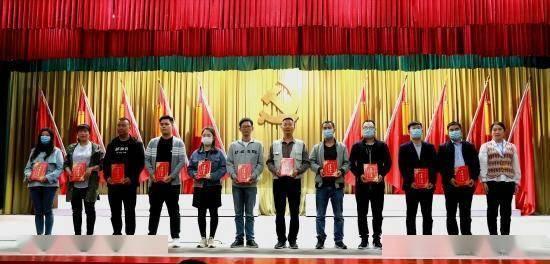 教育孩子最简单最有效的方法是什么？游戏画面